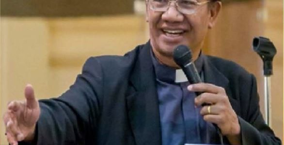 Rev. Dr. Mangapul Sagala : Dewasa Dalam Kristus